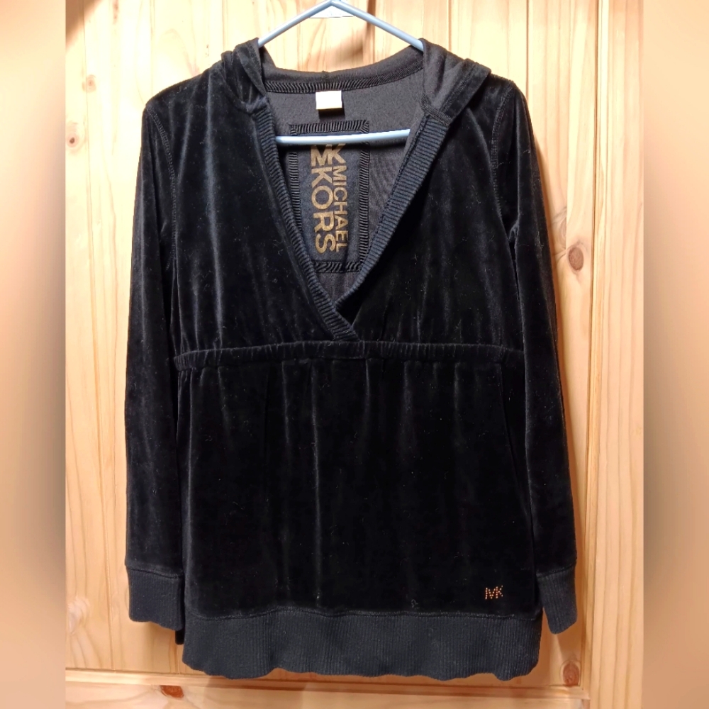 Michael Kors V-neck Velour Pullover With Hood EUC